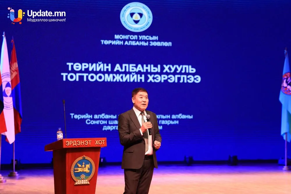 “Бүсчилсэн хөгжил - Төрийн албаны манлайлал” сэдэвт зөвлөгөөн нь долоон бүсээс анхлан хойд бүсд болж байгаагаараа онцлогтой болж байна